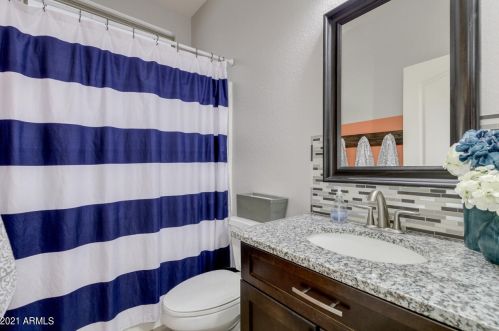 3638 Flamingo Way, Gilbert AZ 85297-5250 exterior