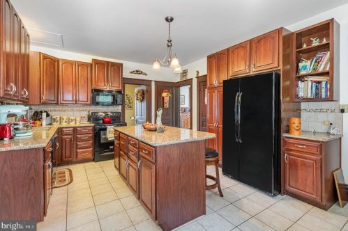 830 Boiling Springs Rd, Navy Sup Dpt, PA 17055-9707