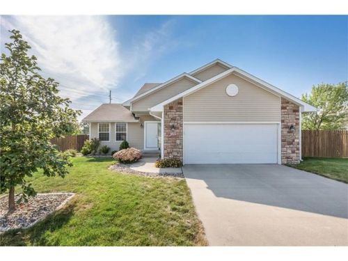 700 Whitetail Ln, Waukee IA  50263-9635 exterior