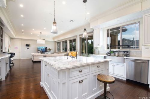 5318 Zadell Dr, Temple City CA  91780-3353 exterior