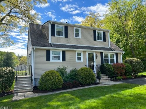2 Alpine Dr, Morristown NJ  07960-3508 exterior