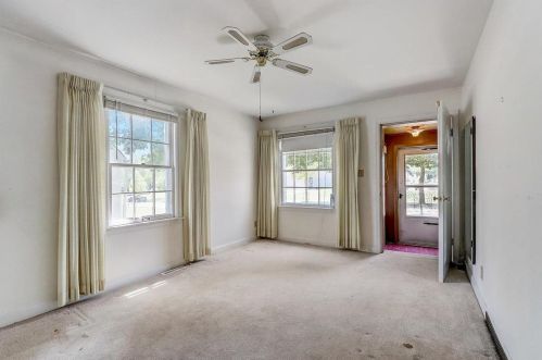 2442 67, Milwaukee WI 53214-1762 exterior