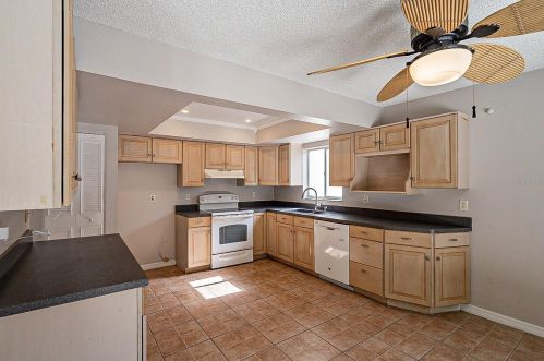 2312 Eastwick St, Orlando, FL 32837-9114