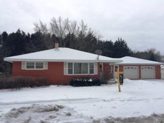209 Chestnut St, Pardeeville, WI 53954-9125