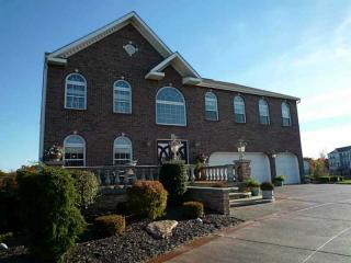 102 Stream View Ct, Sarver, PA 16055-1820