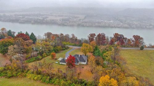 1951 Cliff Rd, North Bend OH  45052-9633 exterior