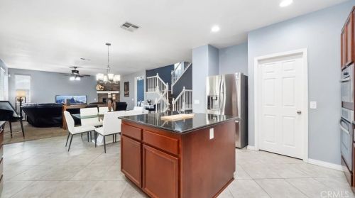 41062 Crimson Pillar Ln, Lake Elsinore CA  92532-1550 exterior