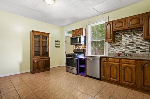 316 Mathilda St, Pittsburgh PA 15224-2142 exterior