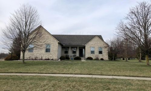 100 Harvest Ridge Ave, Pataskala, OH 43062-7108