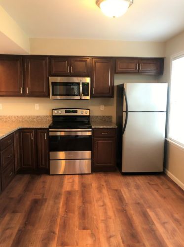 102 Kingsway Ct, Newport KY  41076-1852 exterior