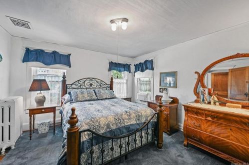 37 Prospect Ave, Middletown NY  10940-4119 exterior