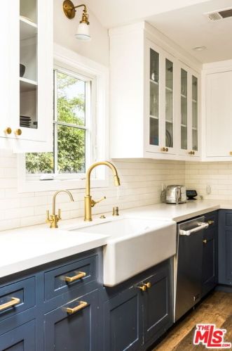 12212 Hillslope St, North Hollywood CA  91604-3603 exterior