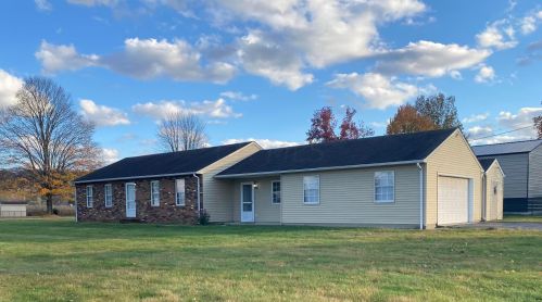 13 Cameo Ln, Chillicothe, OH 45601-8536