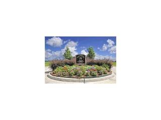 1 Heron Dr, Westwego, LA 70094-5061