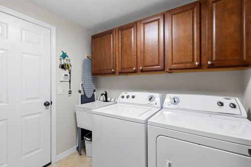 14255 Manchester Cir, Naples FL  34114-7221 exterior