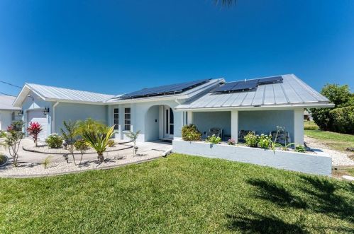 33 Bunker Cir, Placida FL  33947-2109 exterior