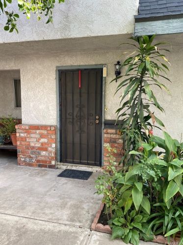 11270 Parkside Ln, Garden Grove, CA 92843-3628