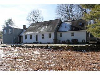 74 Stonehill Dr, Deep River, CT 06419-1144