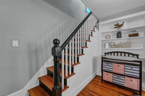 9 Algernon St, Cornwall NY  12518-1218 exterior