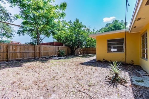 6651 Cradle Ct, New Port Richey FL  34653-3403 exterior