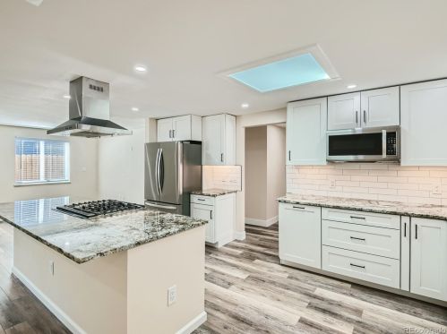 8471 Circle Dr, Westminster CO 80031-3732 exterior