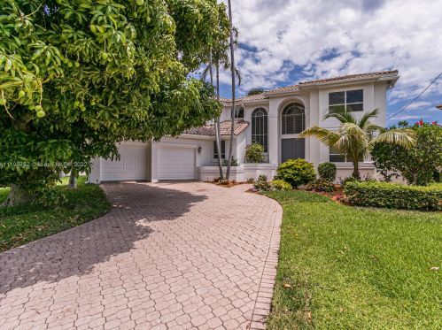 955 Isles Rd, Boynton Beach, FL 33435-6111