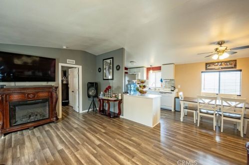 33055 Olive St, Lake Elsinore CA  92530-1434 exterior