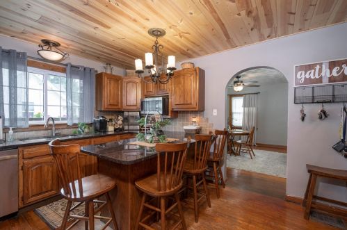 1014 Hinde St, Washington Ch OH  43160-1931 exterior