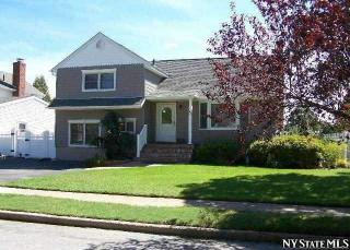 67 Park Dr, East Massapequa, NY 11758-2151