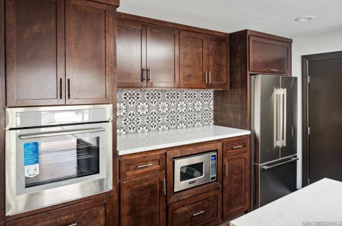 4792 Galicia Way, Oceanside CA  92056-5122 exterior