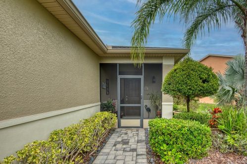 555 Presido Park Pl, Kissimmee, FL 34759-6203