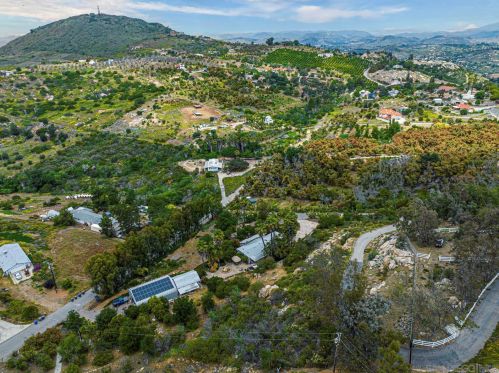 29079 Aerie Rd, Valley Center CA  92082-5728 exterior