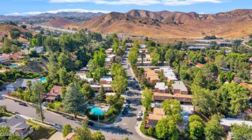 27503 Endeavor St, Calabasas CA  91301-3538 exterior