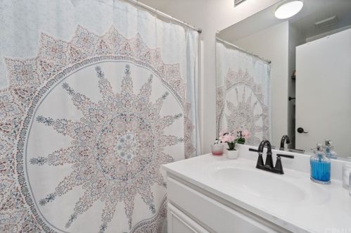 29153 Sunswept Dr, Lake Elsinore CA  92530-7246 exterior