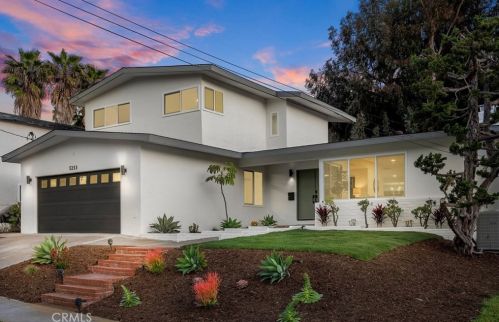 5253 Countryside Dr, San Diego CA  92115-2136 exterior