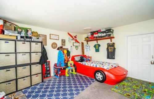 5132 Gardenia Ave, Long Beach CA  90807-1116 exterior
