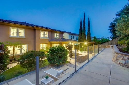8498 Blackburn Ln, San Diego, CA 92127-6102