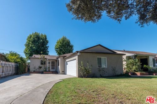 9632 Wheelock St, Pico Rivera, CA 90660-4251