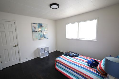 4686 84, Milwaukee WI 53228-2904 exterior