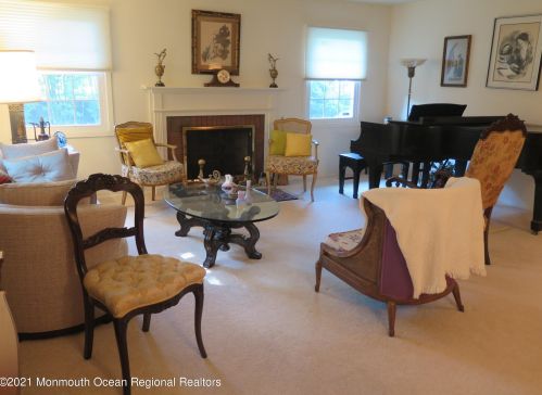 9 Prests Mill Rd, Old Bridge NJ  08857-2734 exterior