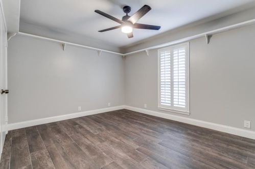 1306 Glen Cove Dr, Richardson TX  75080-3727 exterior