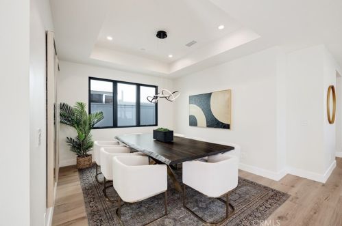 1813 Walnut Ave, Manhattan Beach CA  90266-5018 exterior