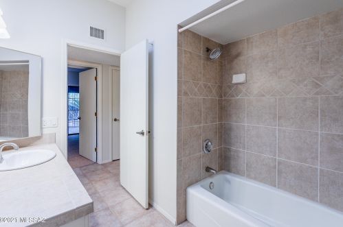 4834 Territory Loop, Tucson AZ 85750-5947 exterior