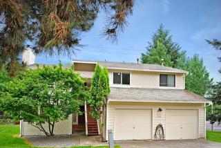 17730 88th Pl, Redmond, WA 98052-3236