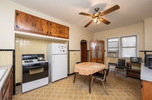 62 Coolidge St, Irvington NJ  07111-1108 exterior