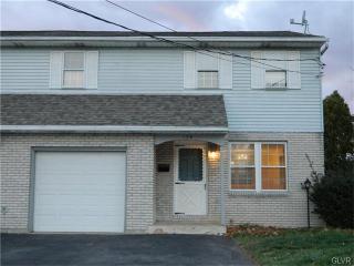 124 4th St, Coopersburg, PA 18036-1501