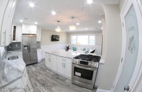234 Orangewood Dr, Bricktown NJ  08723-3322 exterior