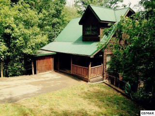 2253 Red Bud Rd, Pigeon Forge, TN 37876-8964
