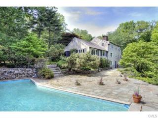 61 Kettle Creek Rd, Weston, CT 06883-2239