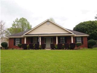 2375 Bobwhite Trl, Mobile, AL 36695-8383